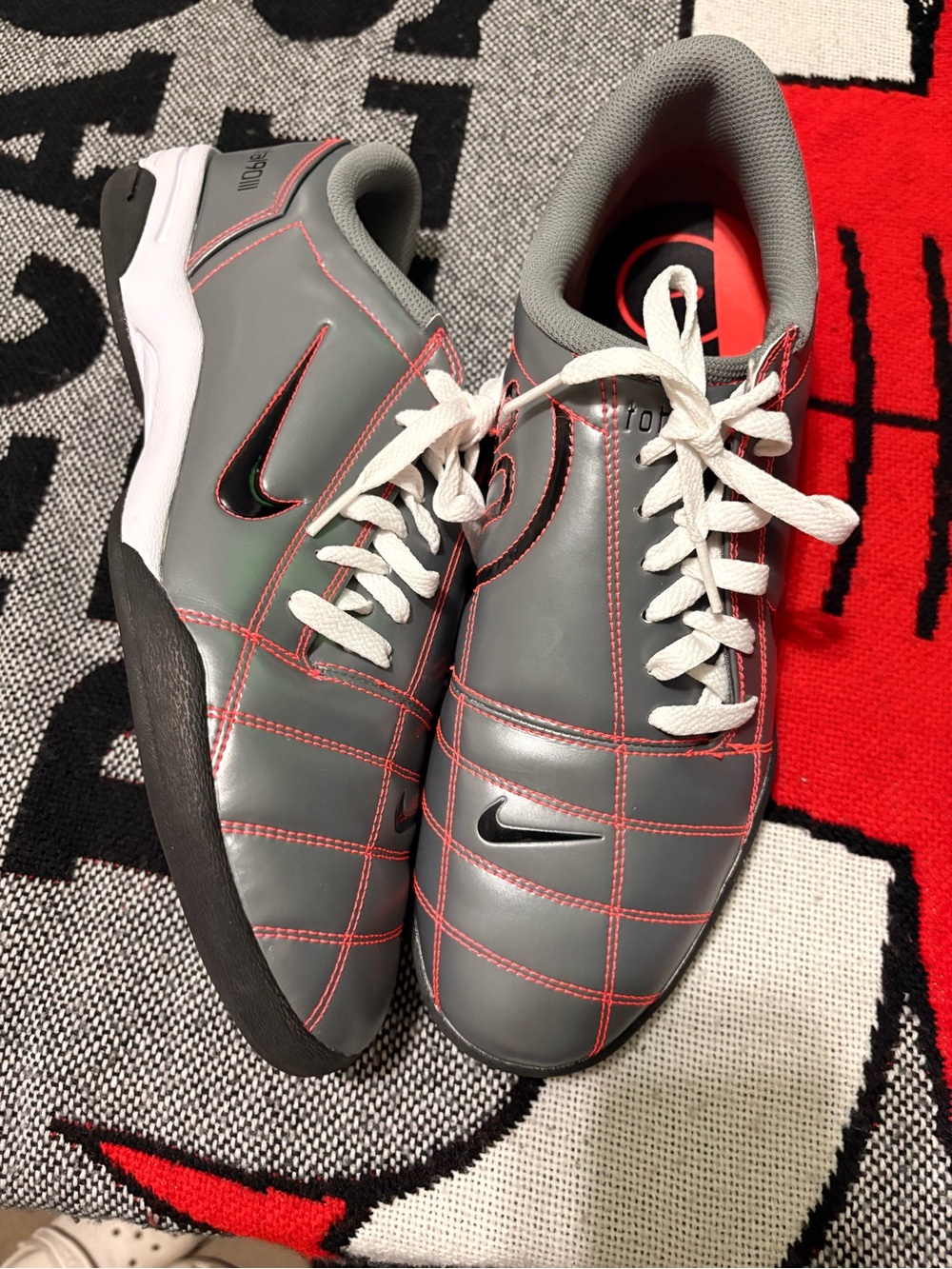 Nike Men’s total 90 soccer shoes 11.5